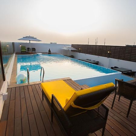 Hotel Radha Prasad Erode Dış mekan fotoğraf