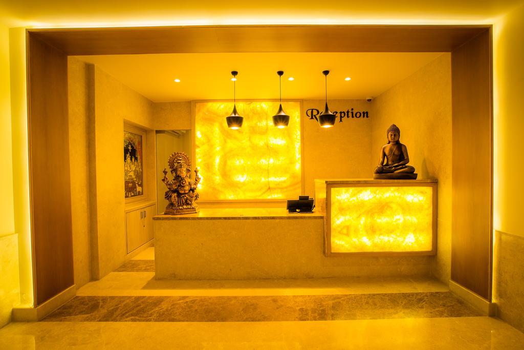 Hotel Radha Prasad Erode Dış mekan fotoğraf