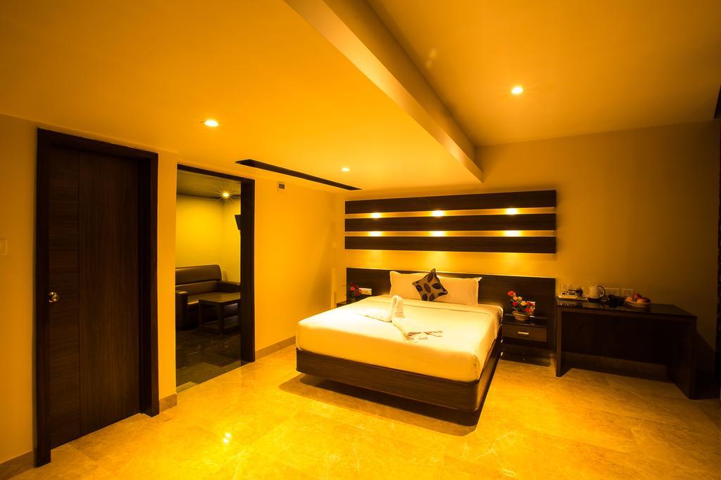 Hotel Radha Prasad Erode Oda fotoğraf