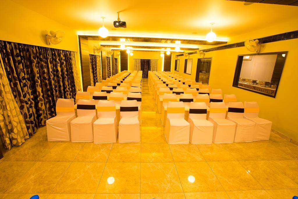 Hotel Radha Prasad Erode Dış mekan fotoğraf