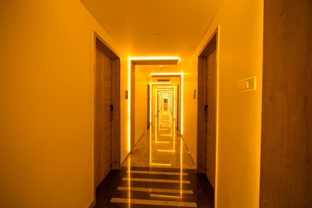 Hotel Radha Prasad Erode Dış mekan fotoğraf