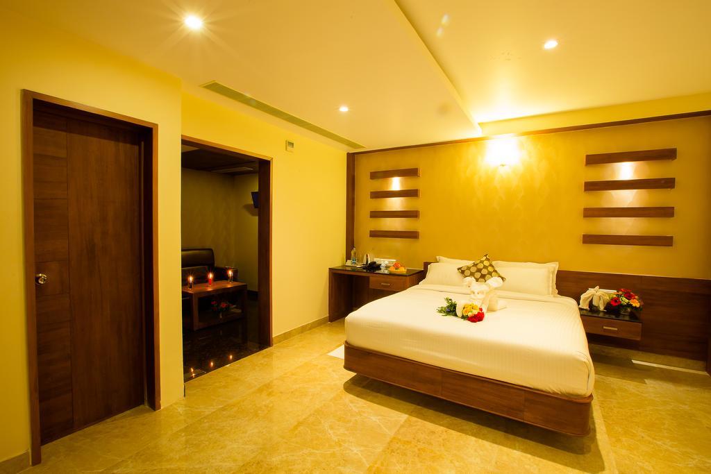 Hotel Radha Prasad Erode Dış mekan fotoğraf